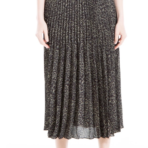 MAX STUDIO pleated cheetah print skirt - Picture 2 of 6